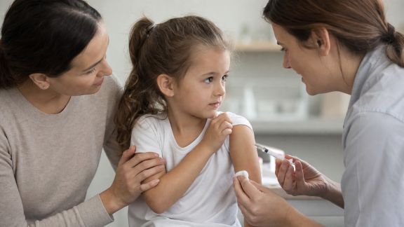Vacciner son enfant : quelles obligations et recommandations en 2026 ?