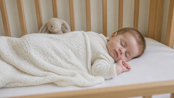 Comment instaurer de bonnes habitudes de sommeil dès les premiers mois