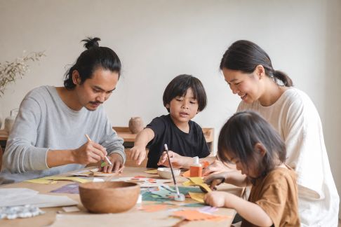 Comment animer une après-midi bricolage en famille avec des activités adaptées à tous les âges